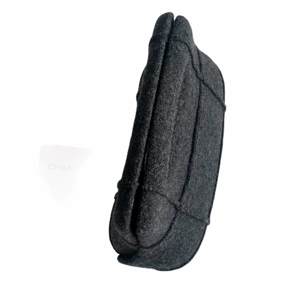 CHANEL 2005 Millennium frame bag - Picture 4 of 10